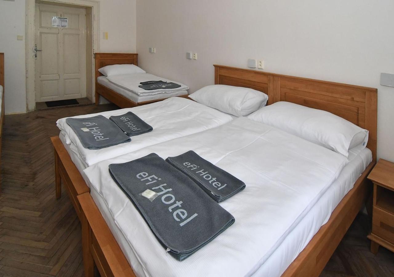 Zamek Racice Hotel Luaran gambar